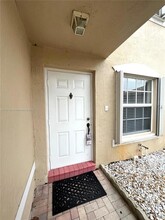 17092 NW 22nd St, Unit E-2419 in Pembroke Pines, FL - Building Photo - Building Photo