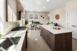 24 Rush St in Somerville, MA - Building Photo - Building Photo