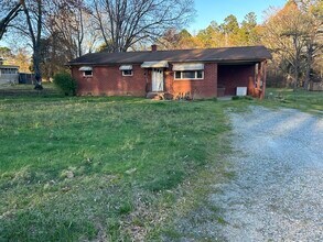 255 Victoria St in Salisbury, NC - Building Photo - Building Photo