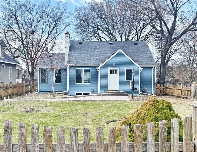 property at 5432 France Ave S