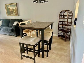 6090 NW 64th Ave in Fort Lauderdale, FL - Building Photo - Building Photo