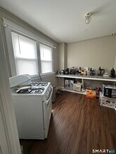 72 Chambers St in Waterbury, CT - Building Photo - Building Photo