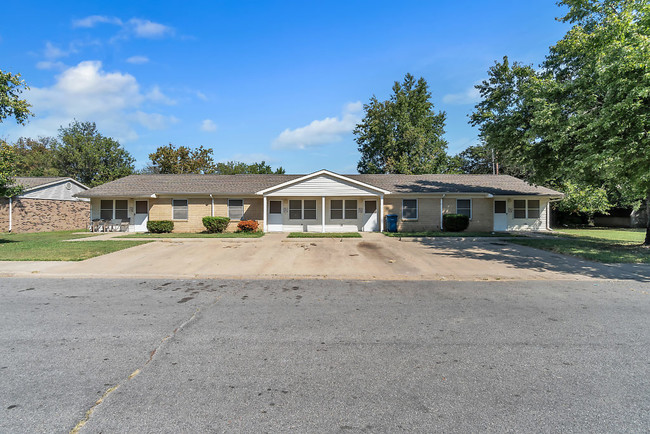 Charleston Ridge Apartment Homes