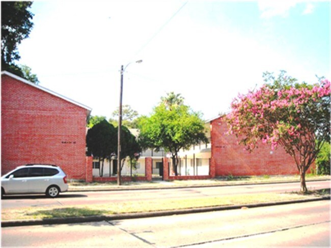 3214 Tidwell Rd