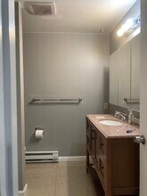 4803 Aurora Ave N in Seattle, WA - Building Photo - Building Photo