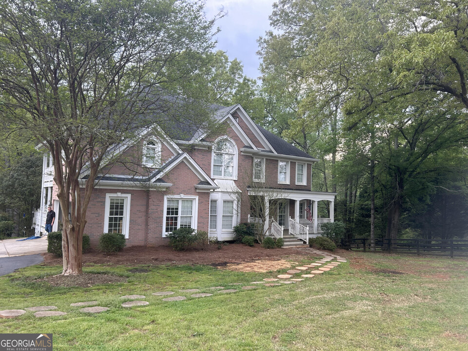 25 Meadow Rdg in Social Circle, GA - Building Photo