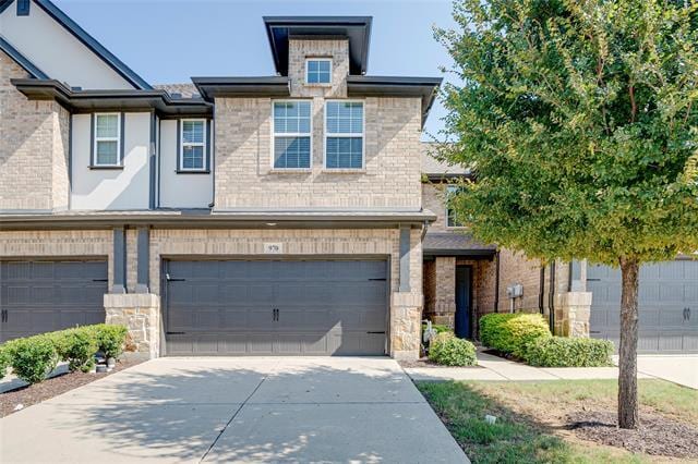property at 970 Emil Pl