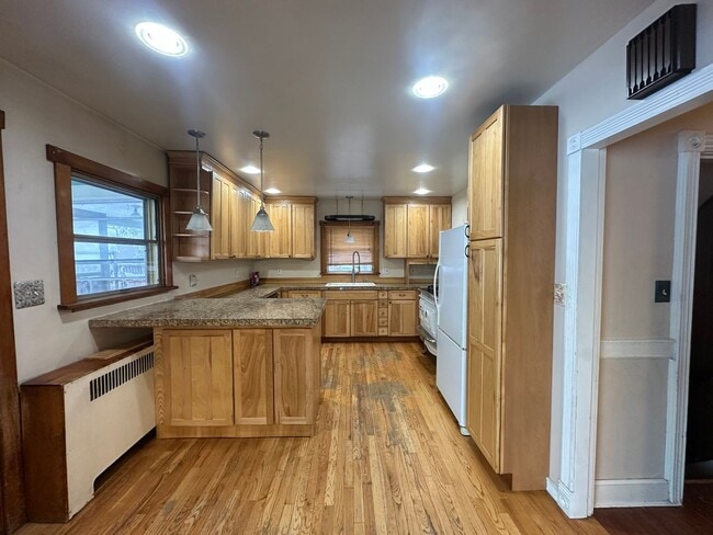 851 6th Ave in Fairbanks, AK - Building Photo - Building Photo