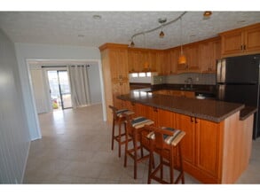 2256 Aupaka St in Pearl City, HI - Building Photo - Building Photo