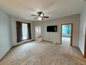 407 N State St in Merrill, WI - Foto de edificio - Building Photo