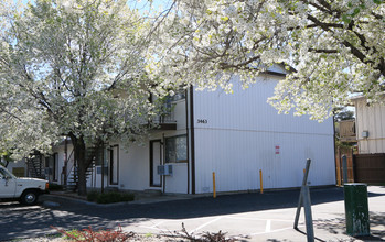 3462 Kindred Ave in Reno, NV - Foto de edificio - Building Photo