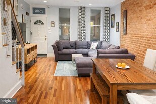 2508 Tulip St in Philadelphia, PA - Building Photo