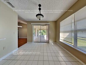 733 Dutch Neck Ct in DeLand, FL - Foto de edificio - Building Photo