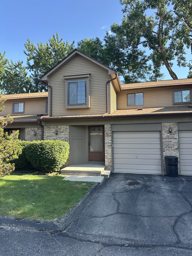 property at 18674 W 13 Mile Rd