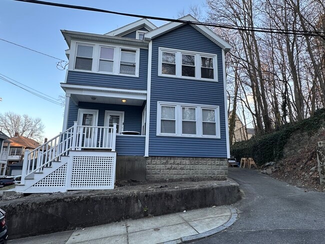 property at 35 Dickinson Rd
