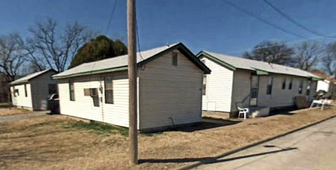 307 1/2 SW 19th St in Lawton, OK - Building Photo