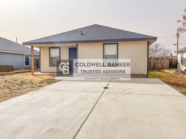 property at 2406 Fir Ave