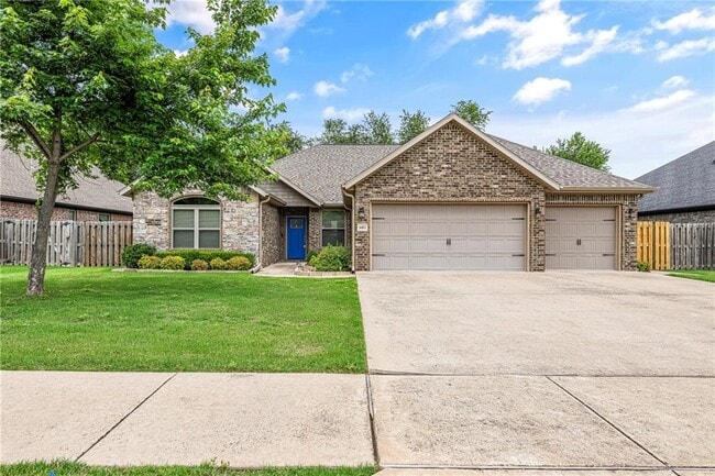 property at 4403 W Meadow Oaks Dr