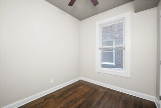 1652 S Ridgeway Ave in Chicago, IL - Building Photo - Building Photo