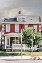 138 E 11th Ave in Columbus, OH - Foto de edificio - Building Photo