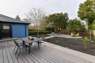 1509 Banks Ave in Napa, CA - Building Photo