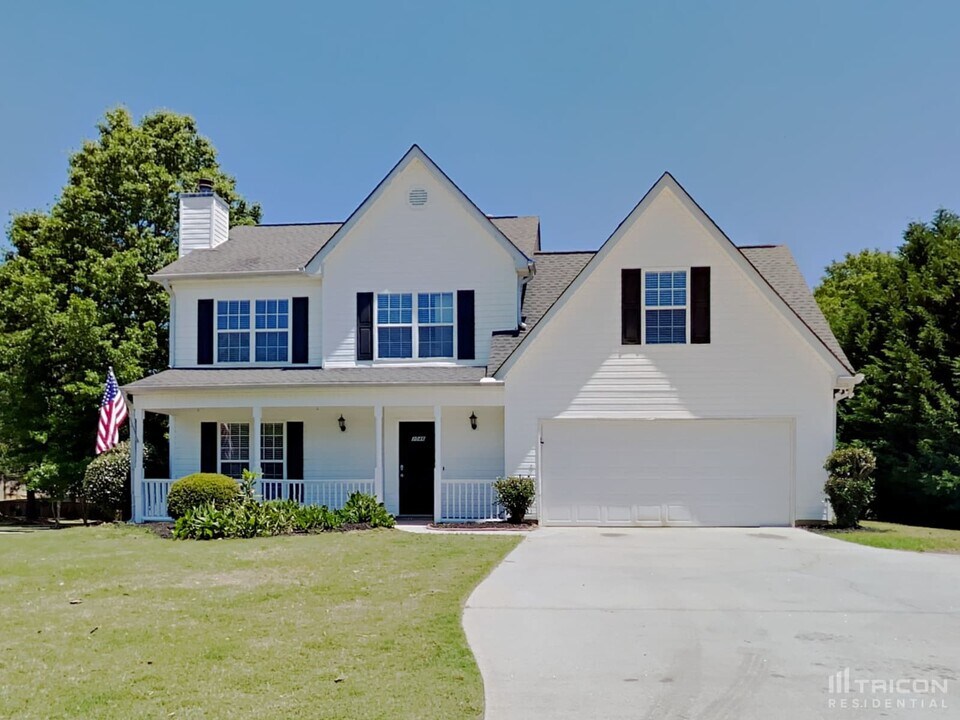 3046 Langley Rd SW in Loganville, GA - Building Photo