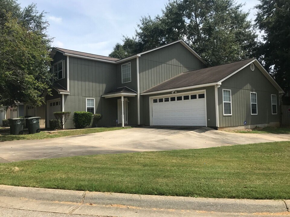 159 Commons Dr in Enterprise, AL - Building Photo