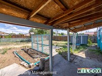 1609 Maple St photo'