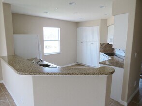 27470 Palmesta Circle, Unit 32 in Bonita Springs, FL - Building Photo - Building Photo