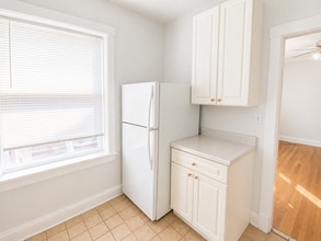 446 W Arlington Pl in Chicago, IL - Building Photo - Building Photo