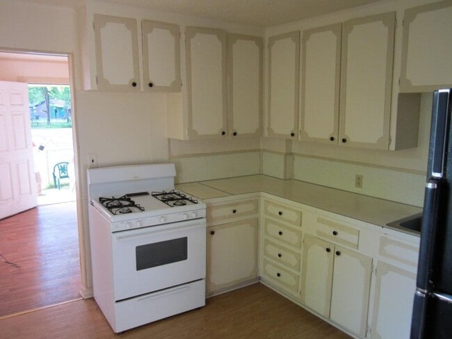 195 Pike Ave in Jacksonville, AR - Building Photo - Building Photo