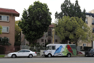 Rampart Apartment in Los Angeles, CA - Foto de edificio - Building Photo