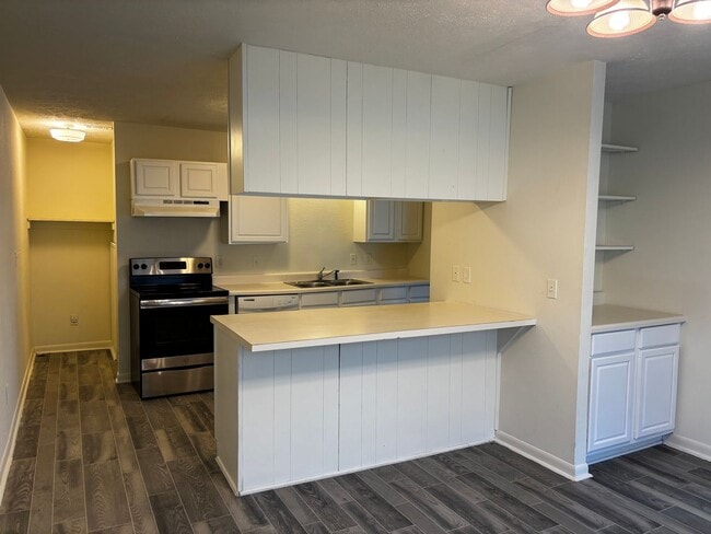 740 Vicki Dr in Huntsville, TX - Building Photo - Building Photo