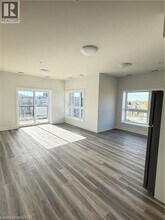 1100 Lackner Pl in Kitchener, ON - Building Photo - Building Photo