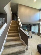 160 Crescent Ln in Schaumburg, IL - Building Photo - Building Photo