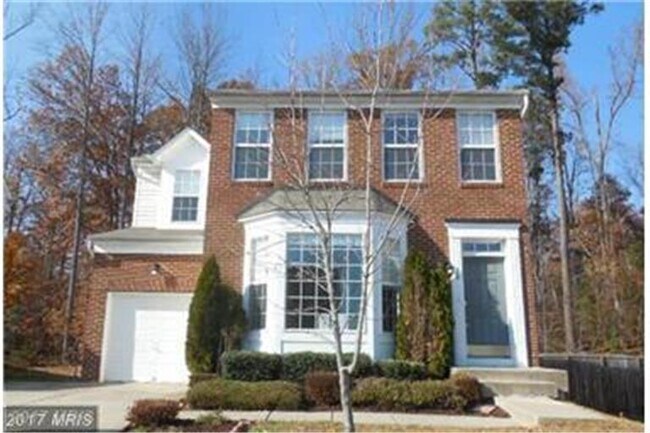 property at 18 Chaps Ln