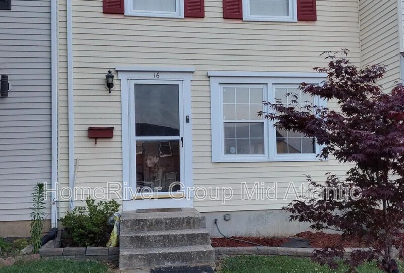 16 Duchess Ct in Rosedale, MD - Building Photo