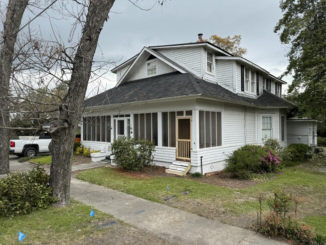 property at 215 Bethel St