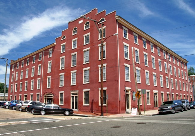 Shockoe Center in Richmond, VA - Building Photo - Building Photo