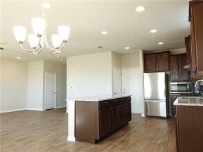 10205 Forest Grove Dr in Austin, TX - Building Photo - Building Photo