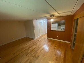 17 Healey St, Unit 102 in Cambridge, MA - Building Photo - Building Photo