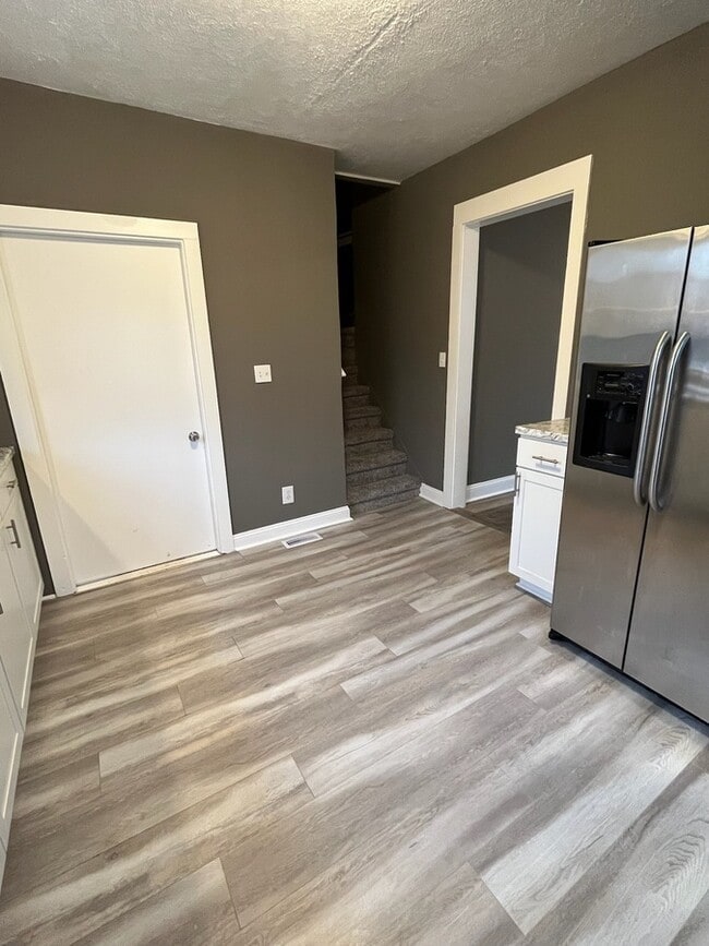 239 Straight Ave SW in Grand Rapids, MI - Building Photo - Building Photo