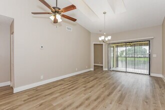 2531 NW 56th Ave in Lauderhill, FL - Building Photo - Building Photo