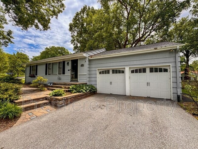 property at 3029 W 74th St