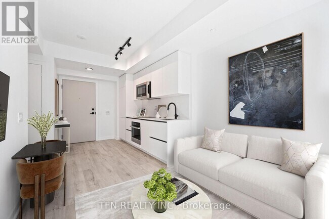 property at 327-1327 King St W