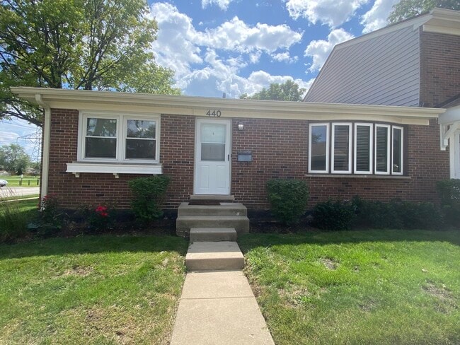 440 CONGRESS Ct