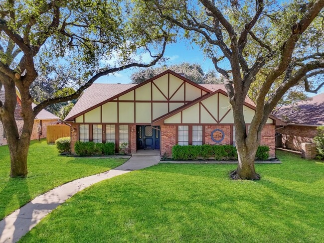 property at 9718 Amberley Dr