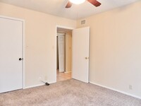 1201 Redwood St - 6