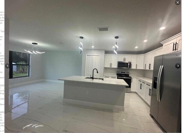 2803 49th St W in Lehigh Acres, FL - Foto de edificio - Building Photo