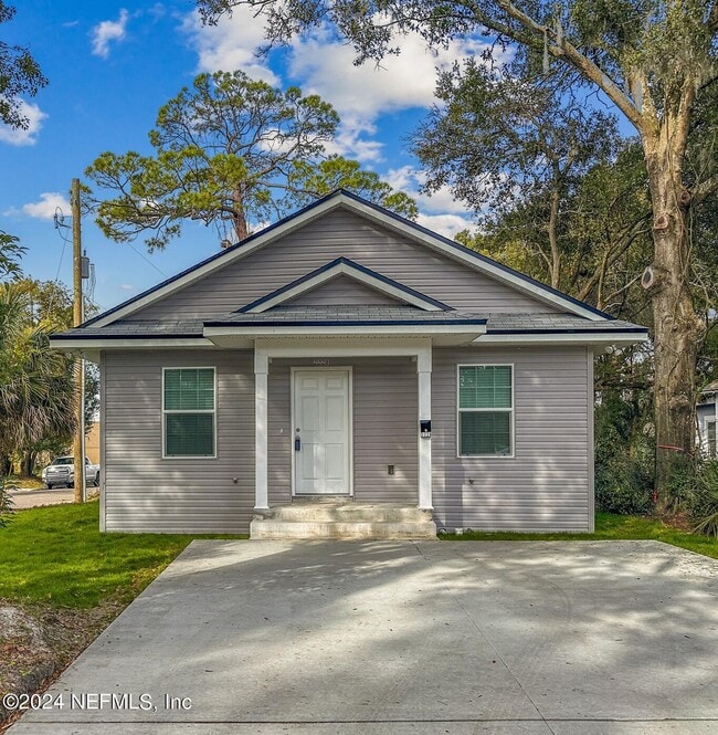 property at 2220 Flesher Ave